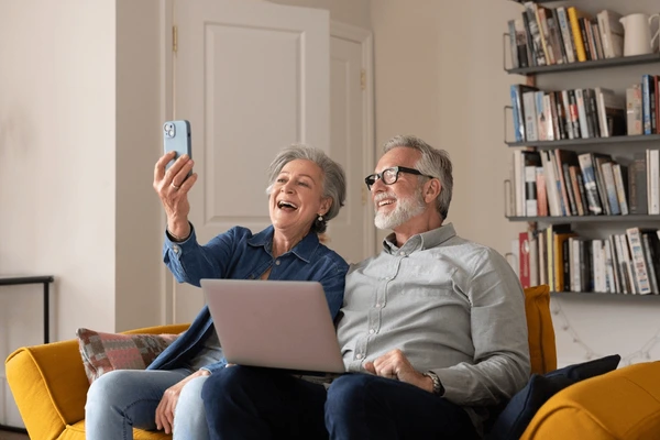 Choosing the Right Devices for Senior Needs